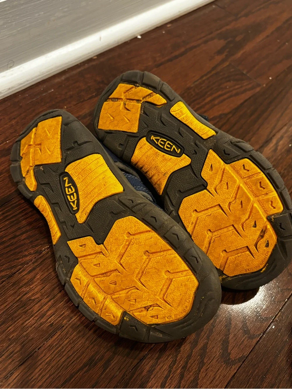 Kids Keen Navy Blue Closed-Toe Outdoor Sandals